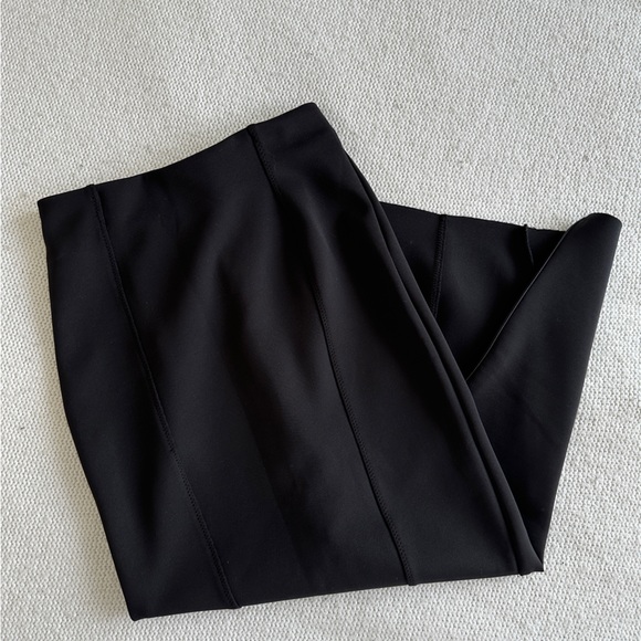H&M Pencil Skirt Stretchy Black Midi Slip Skirt Size 2 Great Condition - Picture 1 of 11